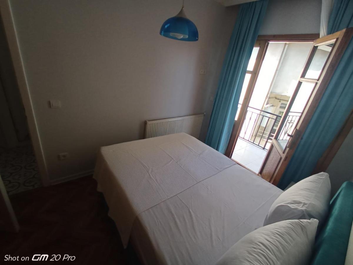 Buyukada Cinar Hotel (Adults Only) อดาลาร์ ภายนอก รูปภาพ