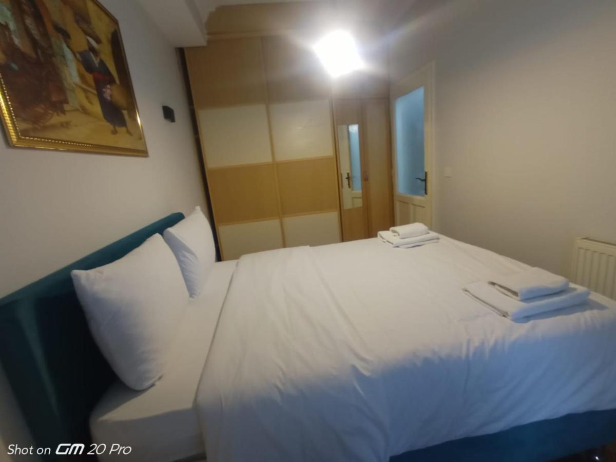 Buyukada Cinar Hotel (Adults Only) อดาลาร์ ภายนอก รูปภาพ