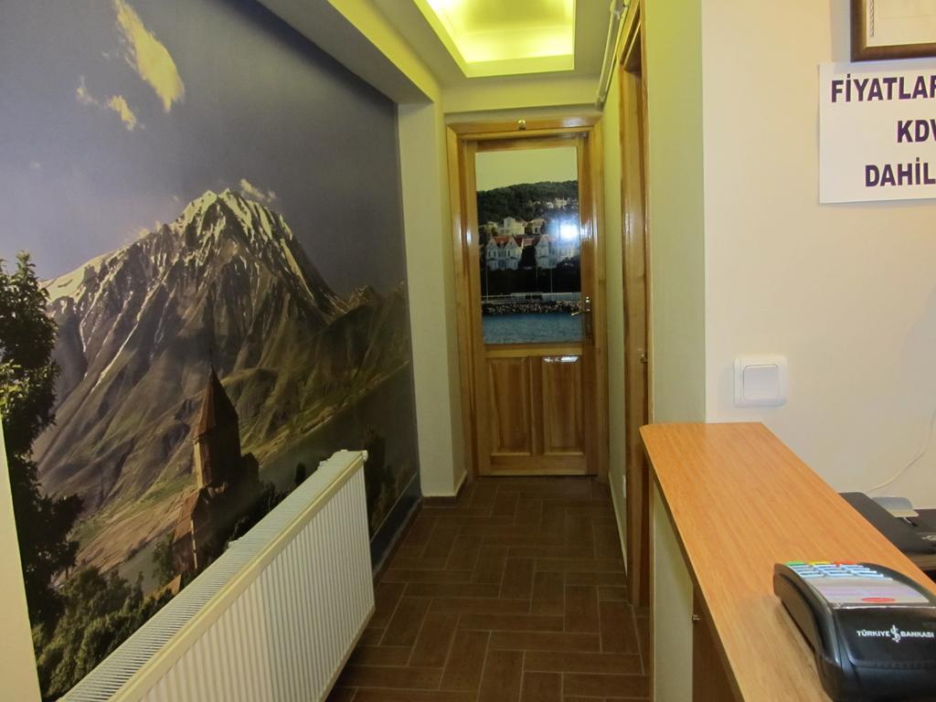 Buyukada Cinar Hotel (Adults Only) อดาลาร์ ภายนอก รูปภาพ